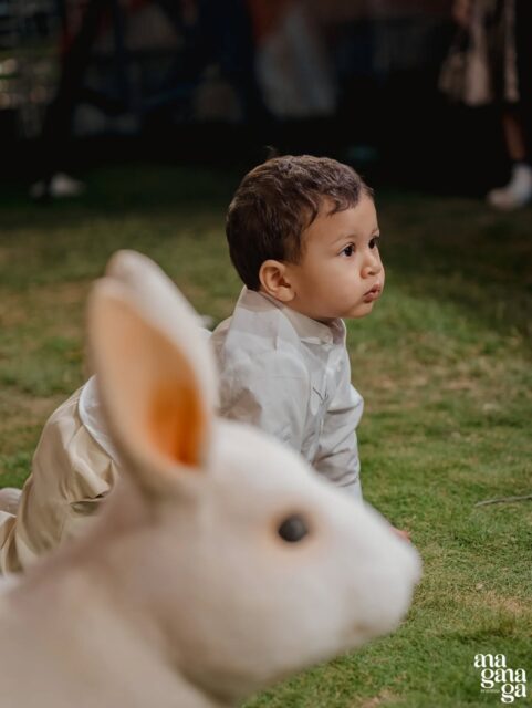 One tiny cub, and an entire kingdom is obsessed with him 🎉

Rudhransh’s first birthday was a world of tiny roars, happy chaos, and endless cuddles.

We turn little moments into lasting memories — DM us to book.
.
#birthdayboy #jungle #birthdayparty #birthdaydecor #anaganagaphotography 
.